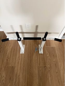 🏋️ Wall Mounted Multi-Grip Pull-Up Bar + All Hardware