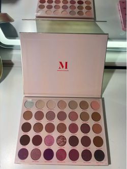 Morphe 35XO Natural Flirt Palette