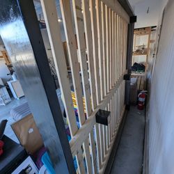 King Sized Wood Bed Frame And Headboard 