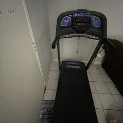 Running machine in very good condition. 