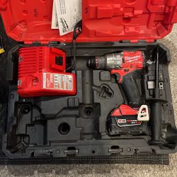 Hammer Drill Milwaukee 