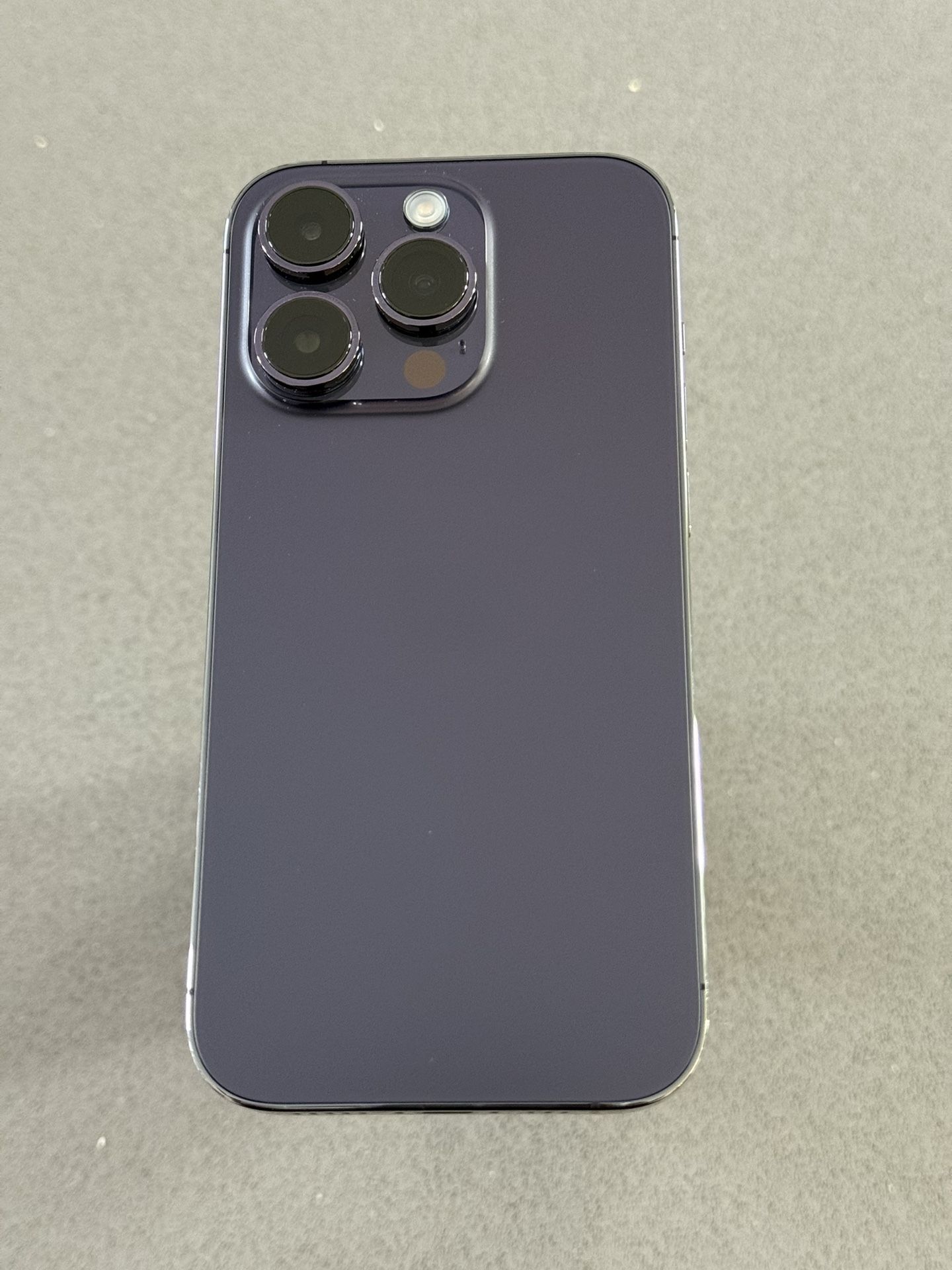 Great Condition iPhone 14 Pro Unlocked