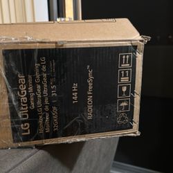 New Open Box 32in LG Monitor