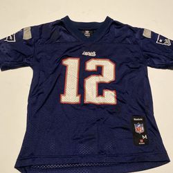 New England Patriots Jersey Nike NFL Youth Kids Blue 12 Tom Brady Size Medium.  