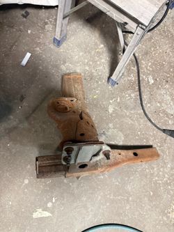 2016-2023 Toyota Tacoma right chassis cut
