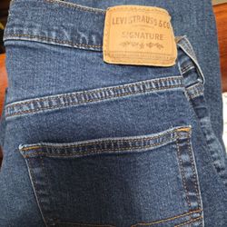 Mens Levi Jeans Size 30x30
