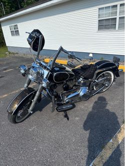 09 softail deluxe