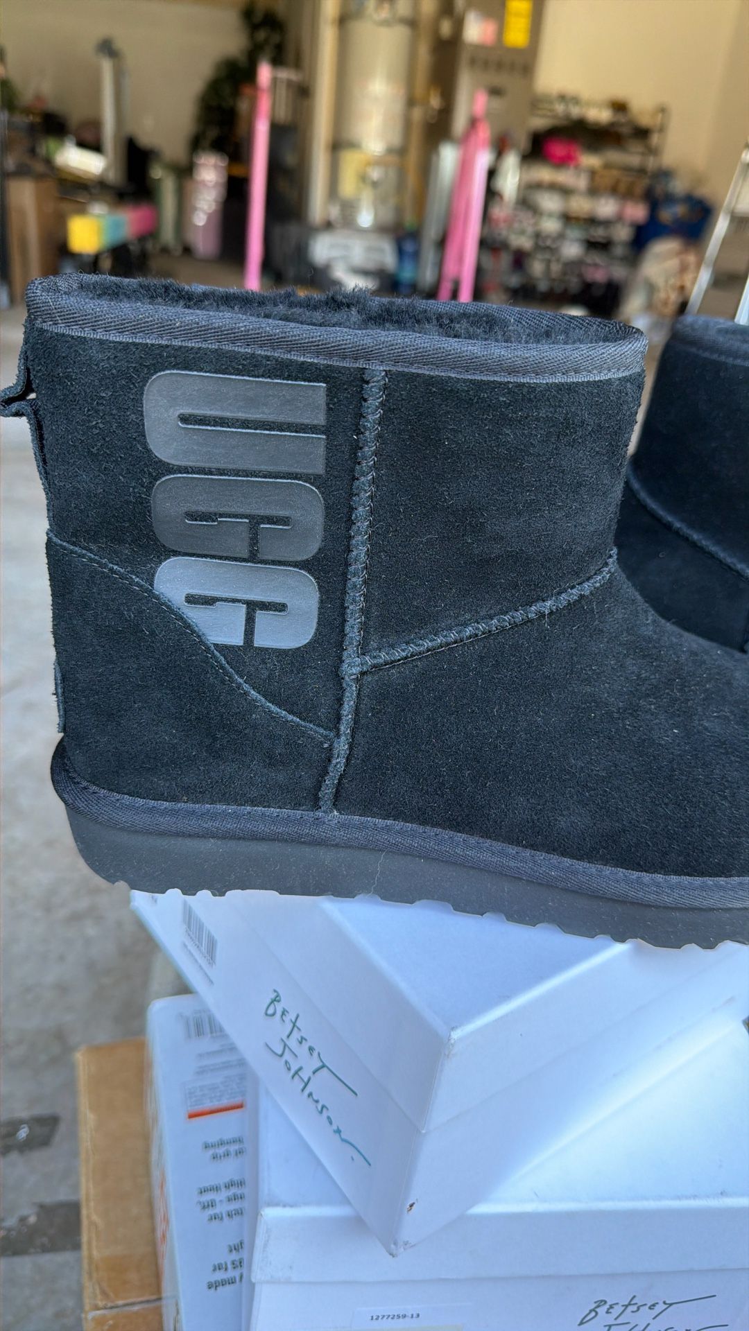 Ugg Classic Mini Rubber Logo