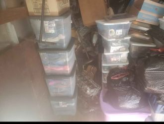 Post 2- 16 Ft Box Truck Load Full Of Assorted Vintage Items Look At Post 1