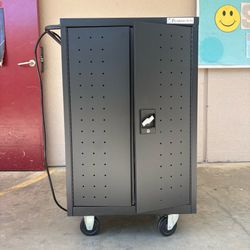 Pearington Mobile Device Charging Cart