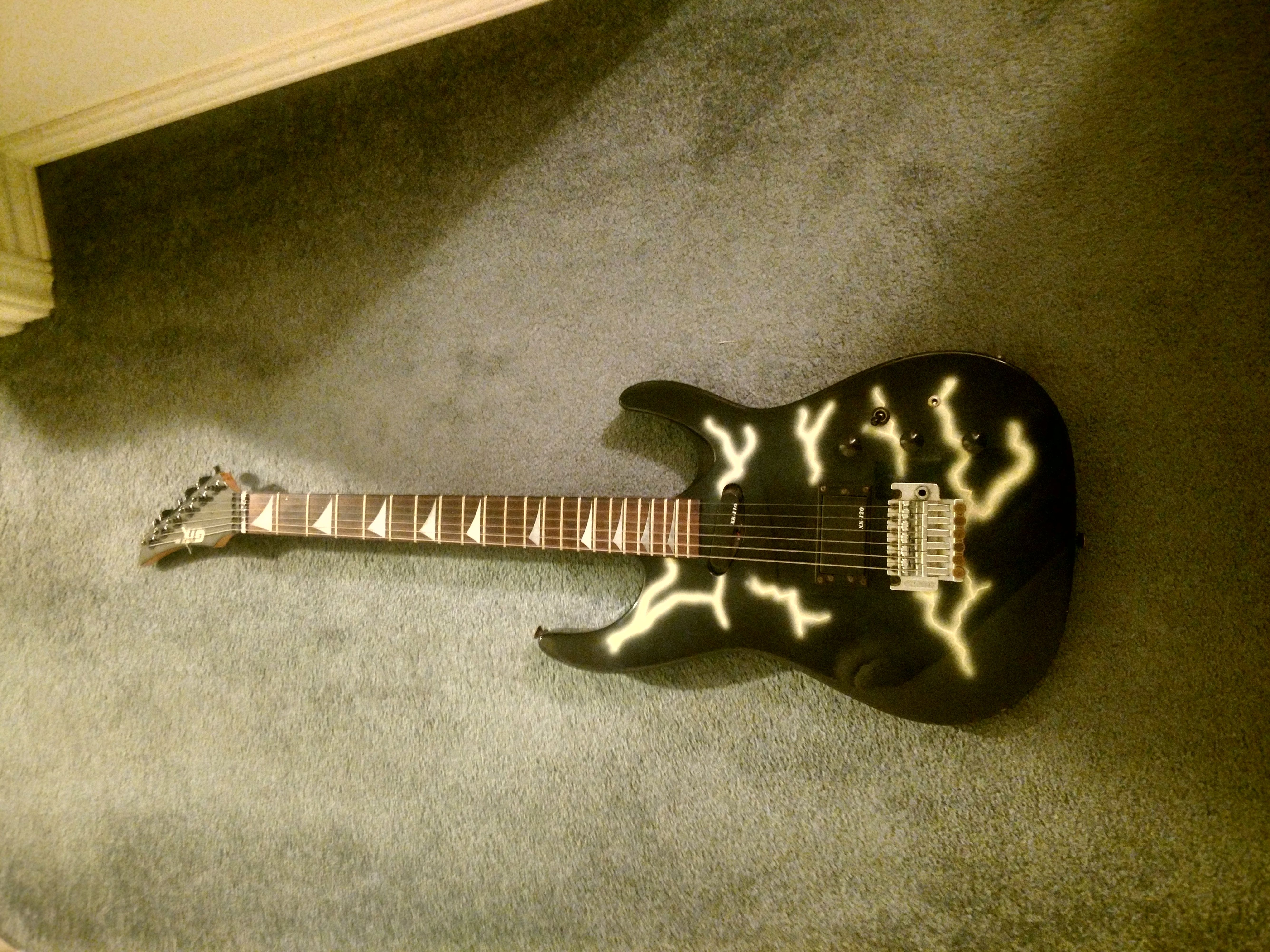 Applause GTX 22 electric guitar
