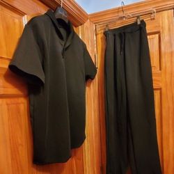 Unisex Black drawstring wide legs pants with side pockets & short sleeves shawl collar with button shirt Set Size L / 4 Polyester Unknown brand 

SHIR