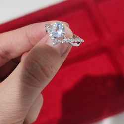 Zirconia Diamond Ring 925 Silver Plated Size 6
