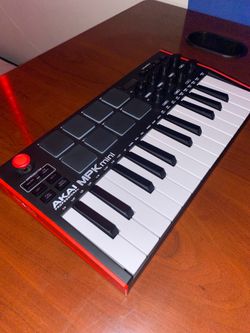 Akai MPK mini III (Great Condition)
