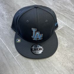 Los Angeles LA Snapback Hat 🧢 35$