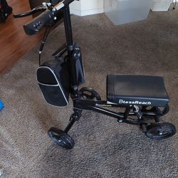 BLESS REACH  KNEE WALKER SCOTTER