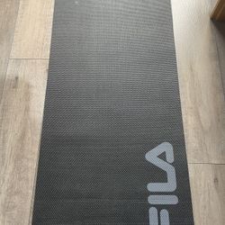 Yoga mat grey