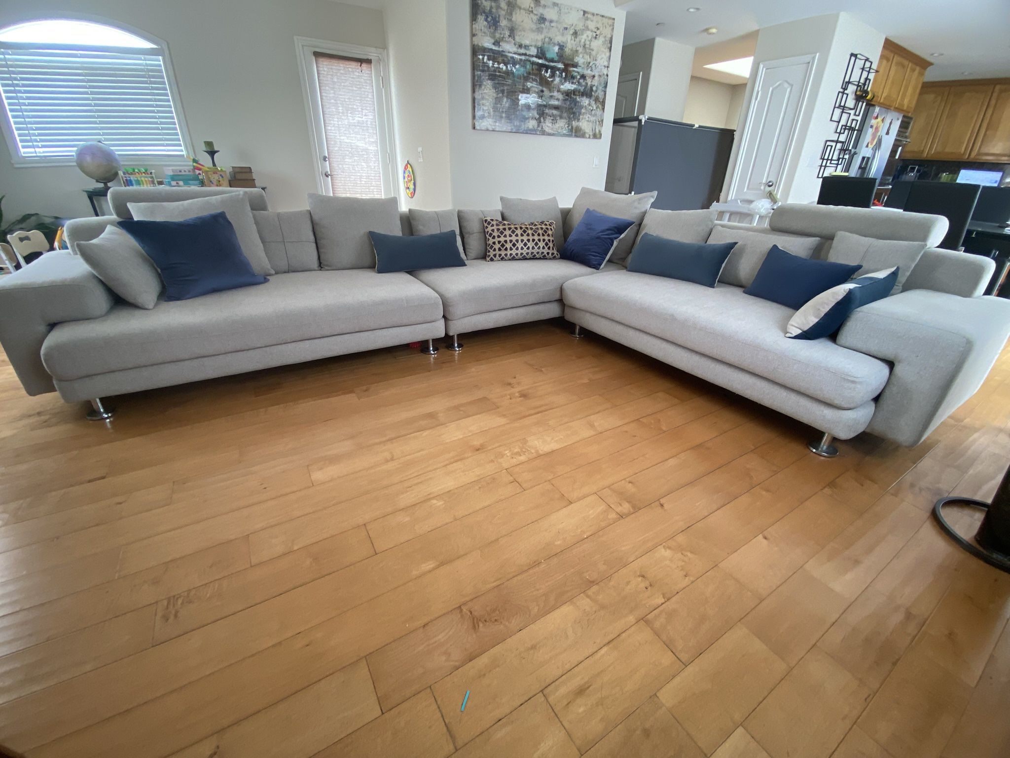 3pc Beige Sectional Sofa