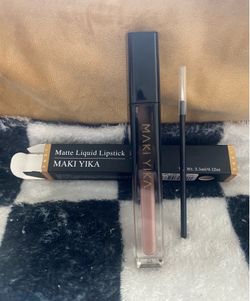 MAKI YIKA matte nude lipstick (NEW & UNUSED)