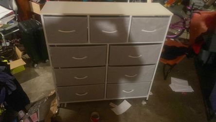 Dresser