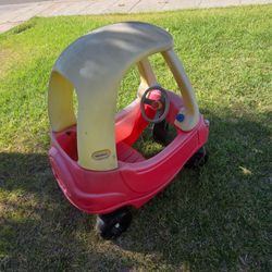 Little Tikes Cozy coupe