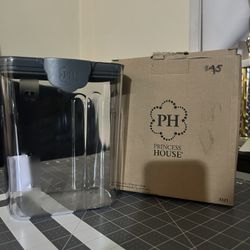 Princess house Storage Container 