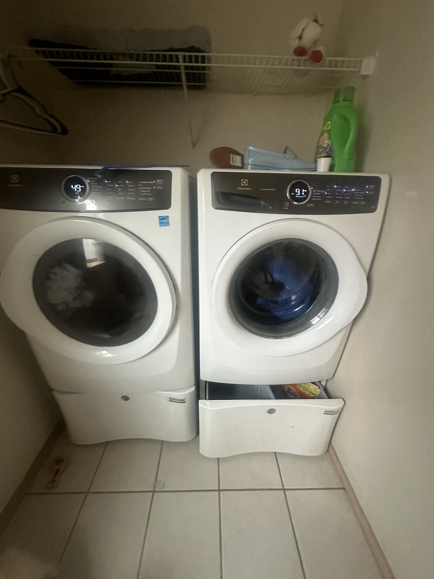Washer & Dryer