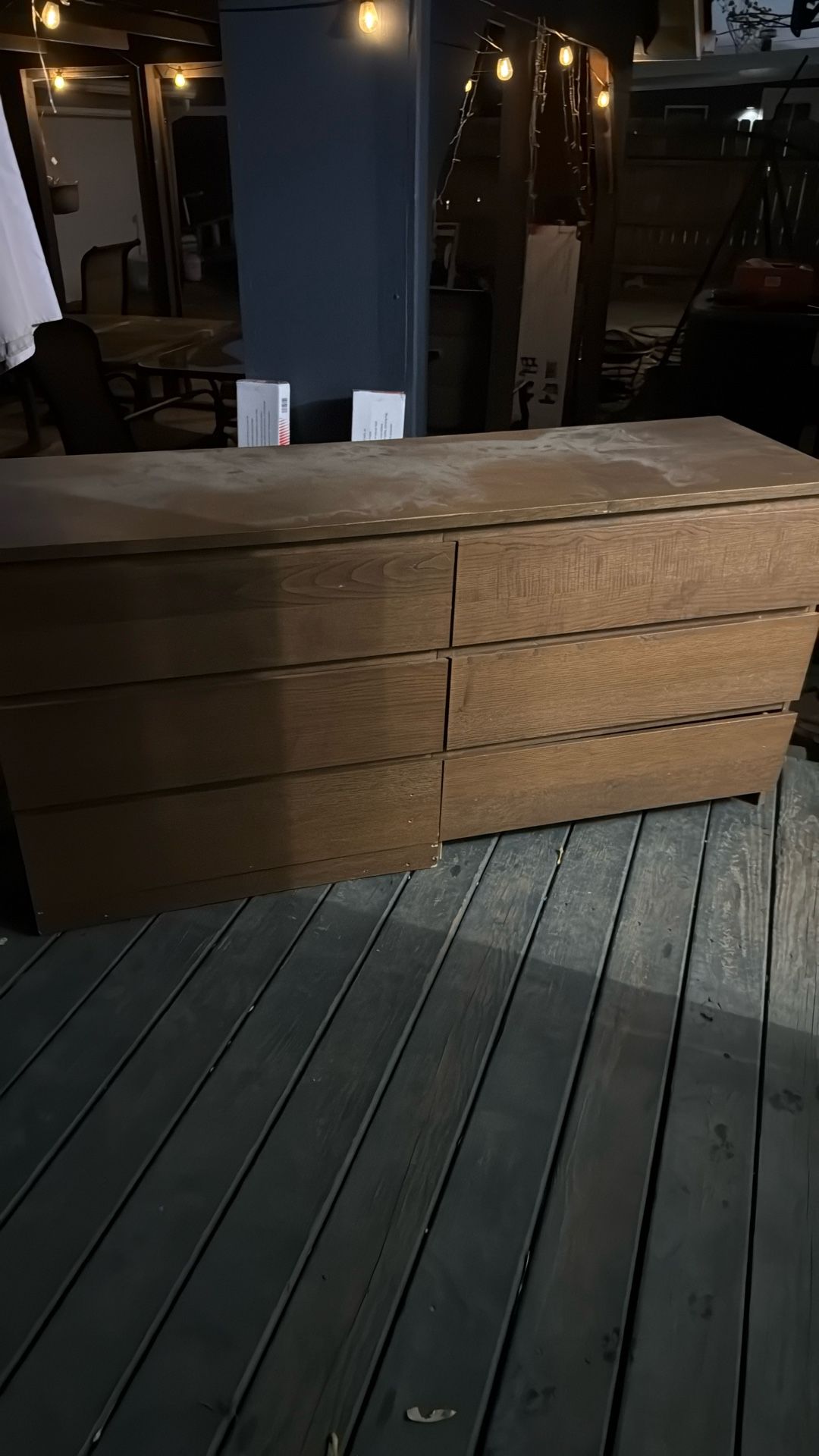 Dresser