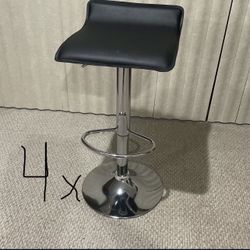 4 Brand New Barstools
