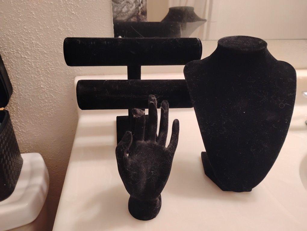 Jewelry Display Stands