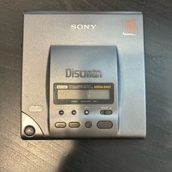 Sony Discman D-303 – Vintage Portable CD Player – Excellent Condition