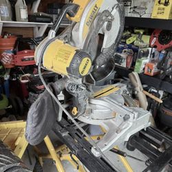Dewalt Double Bevel Compound Miter Saw