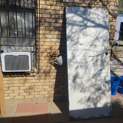 Puerta  en buen estado