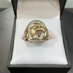 10k Gold Horse Shoe Ring Size 6.5