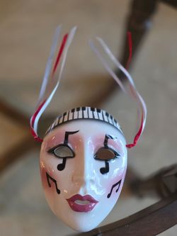 VTG 1980’s Clay Art of San Francisco Ceramic Wall Mask Musical Music Notes Piano