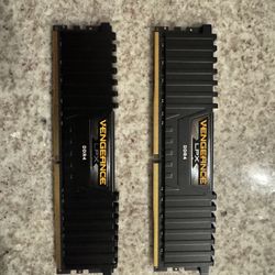 64Gb (2x32) ddr4 ram Corsair vengeance.