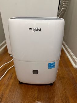 Whirlpool 20 Pint Energy Star Dehumidifier WHAD201CW