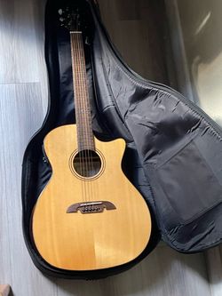 Alvarez guitar