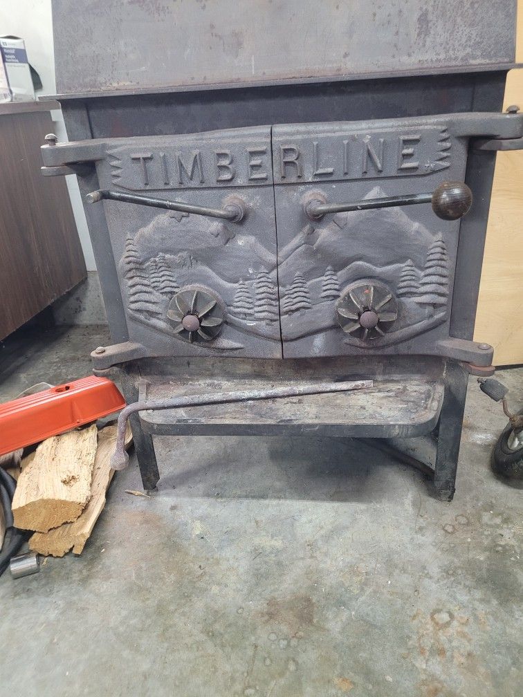 Woodstove With Pipe