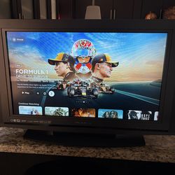 32" TV HD 1080 LED