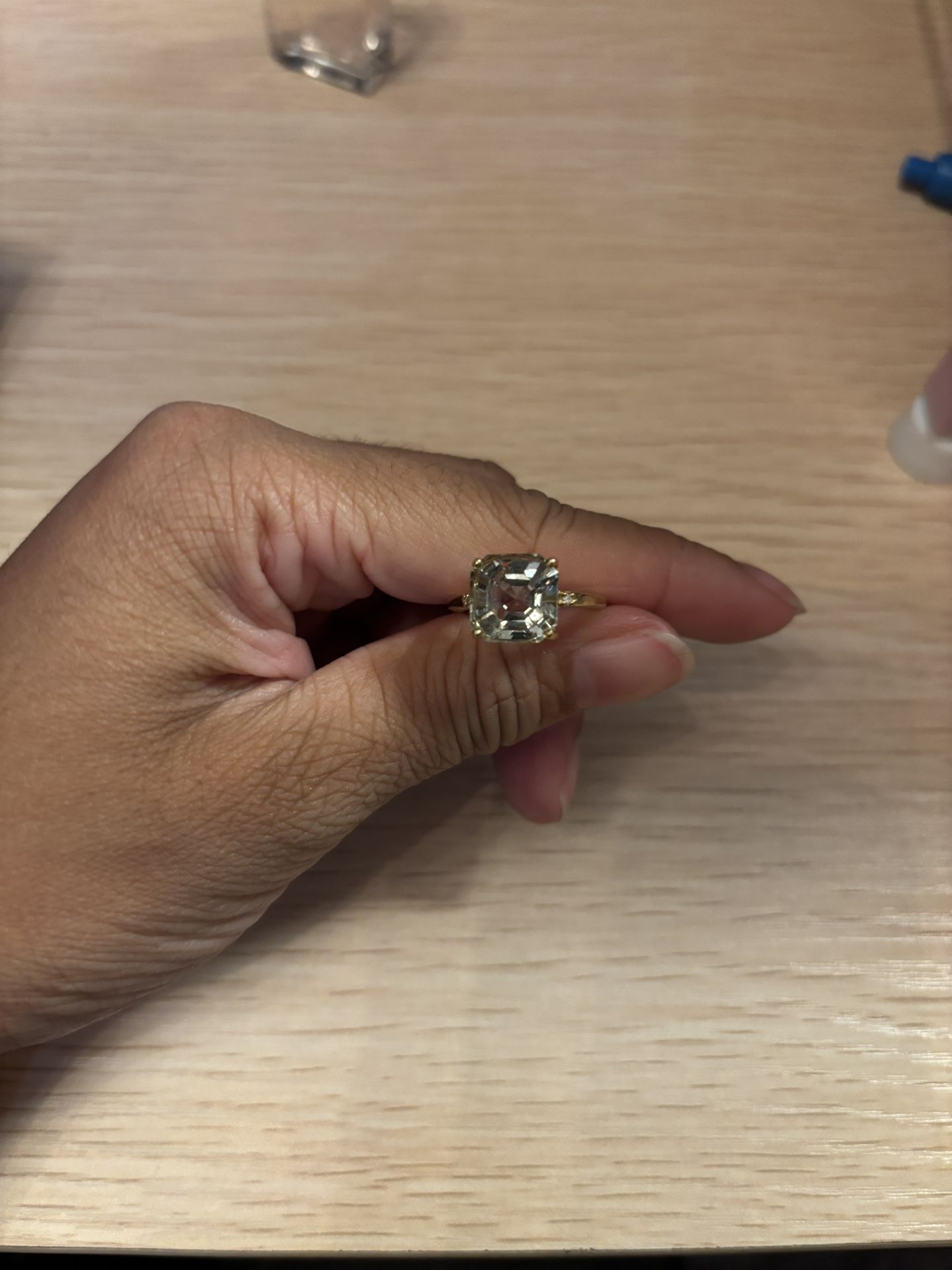 size 6 4 ct gemestone and diamond ring 10kt gold