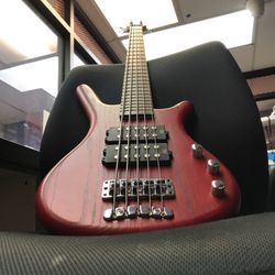 5 String Base