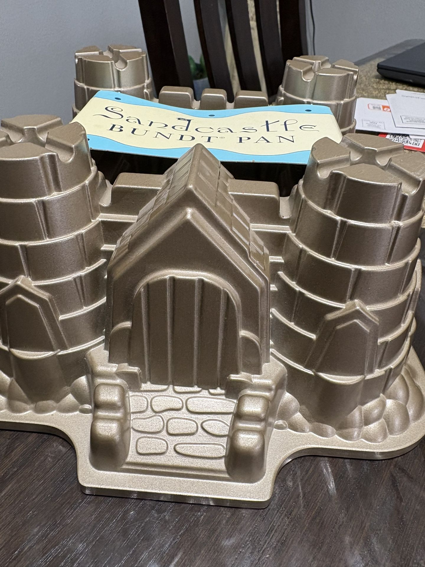 Sandcastle Bunt Pan New