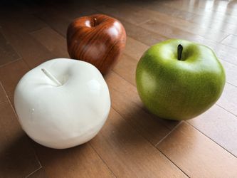 Flora Bunda Home Decor Centerpiece Apples - Set of 3