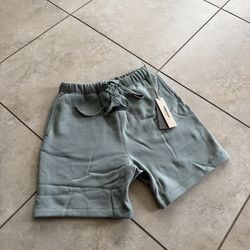 Essential Shorts
