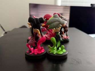 Nintendo Splatoon Squid Sisters Marie and Callie Amiibos