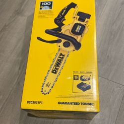 Dewalt Chainsaw Kit. 20 V MAX Model DCCS621P1
