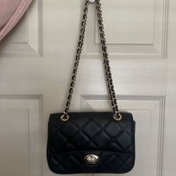 Guess Black Shoulder Bag
