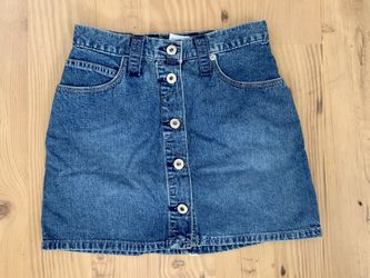 JUNIORS size 24 GUESS brand