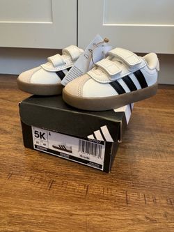 Adidas Toddlers Shoes Size 5k